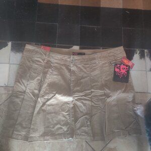 Kik Girl corduroy skirt size 18 New